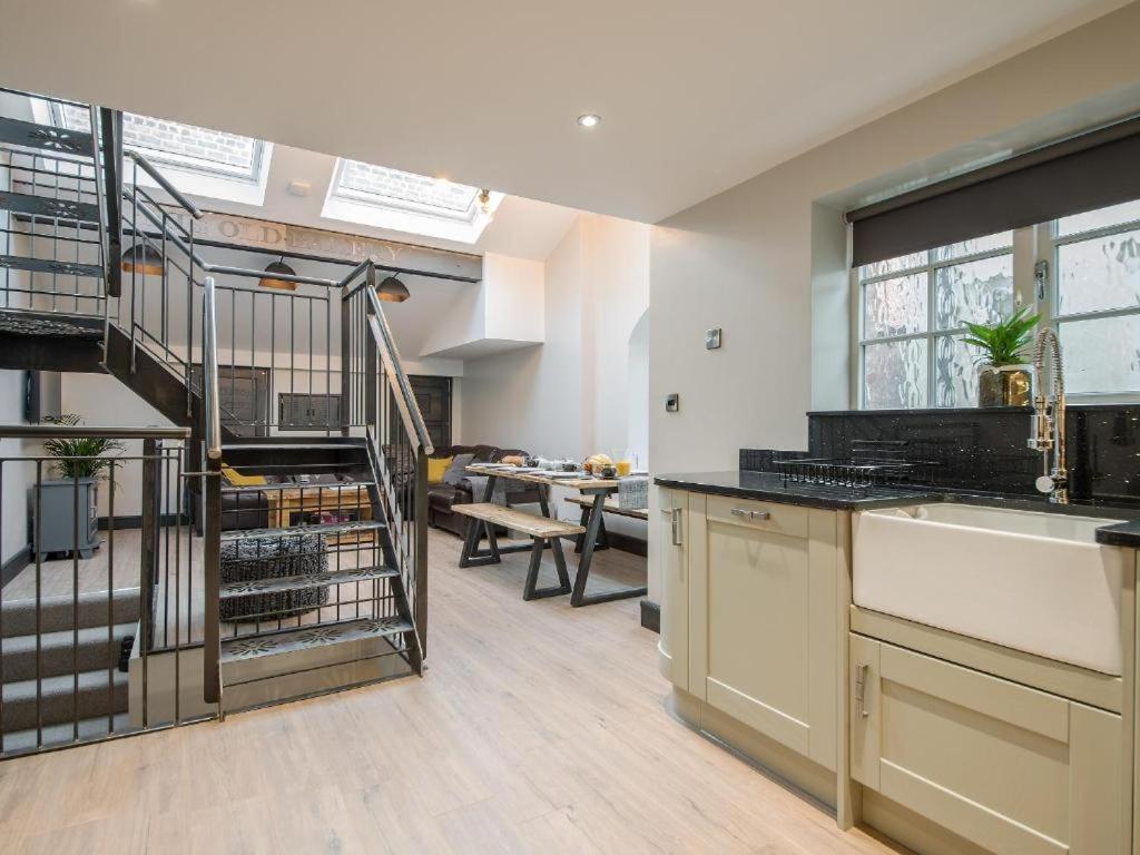 89A Church Street - Luxury One Bed Apartment With Roof Terrace Вітбі Екстер'єр фото